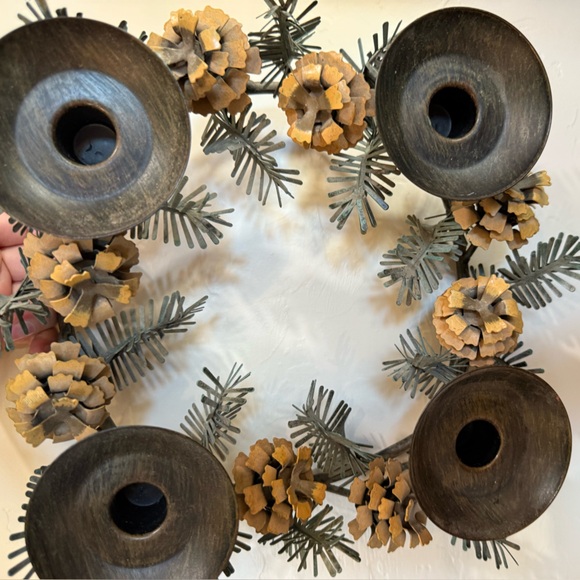 PartyLite Pinecone Candleholder Wreath P8246 Metal Centerpiece Holiday Decor - Picture 7 of 12